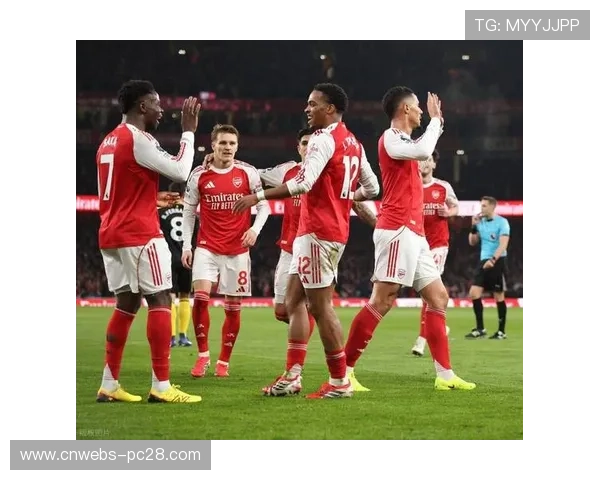 阿森纳2-3遭曼联补时绝杀，英超领头羊领先优势缩水至4分