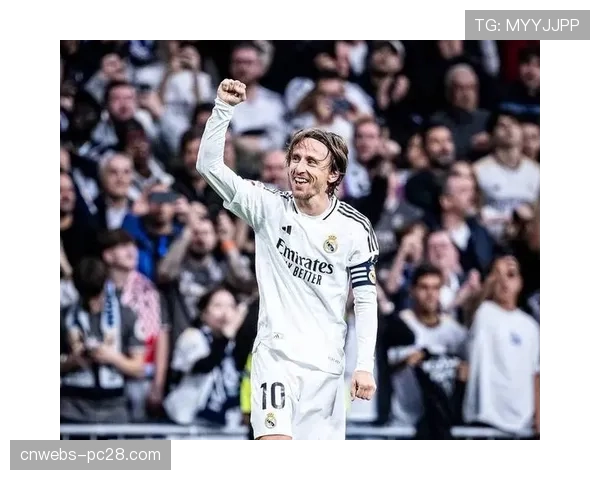 聚焦老将：莫德里奇替补登场送助攻，刷新欧冠最年长助攻纪录